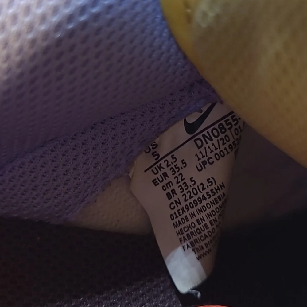 Nike Dunk Low Sunset Pulse Sneakers - Picture 8 of 10